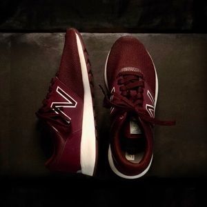 New Balance 24 knit sneaker (burgundy)